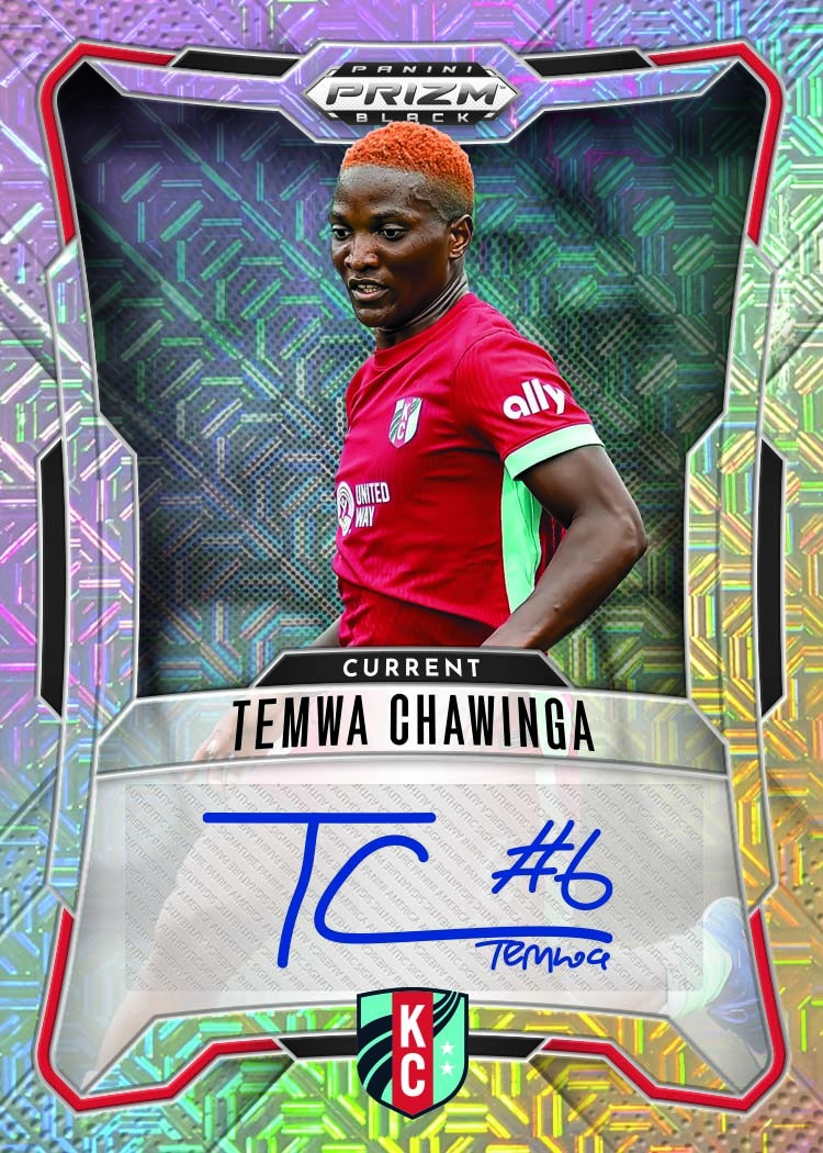 Temwa Chawinga’s Prizm Black Signatures preview in a Kansas City Current shirt, with a blue autograph beneath her portrait.